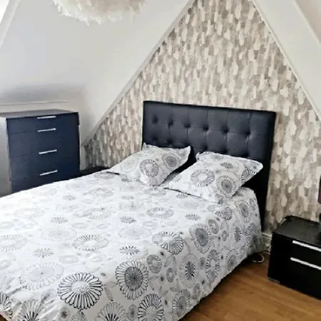 Apartman Charming Downtown With Roof