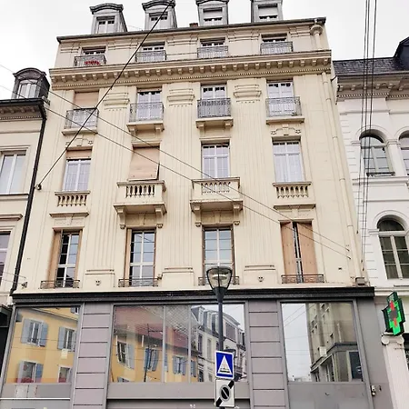 Charming Downtown With Roof Apartman